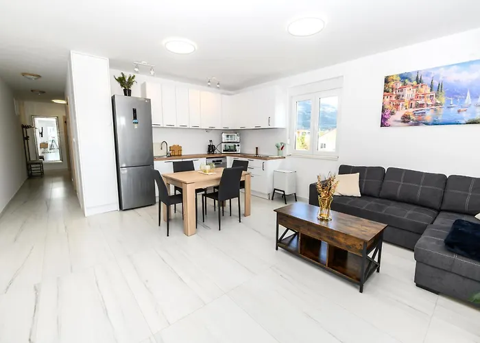 Ivka Apartment Kaštela