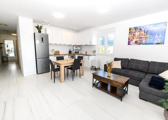 Ivka Apartment Kaštela